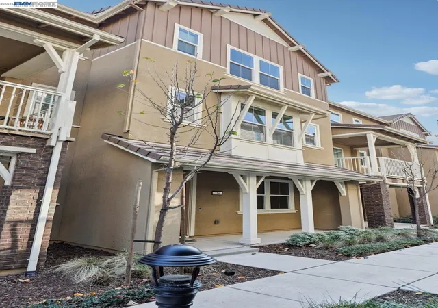 2nd image of 256 Plum Tree St, Livermore, CA 94551 | MLS# 41133935