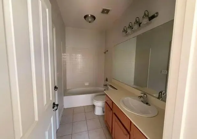 Photo 3 of Single family home for sale at 1275 Hillwood Loop, Lincoln, CA 95648 | MLS# ML82046356 | Listing updated on 2026-10-09