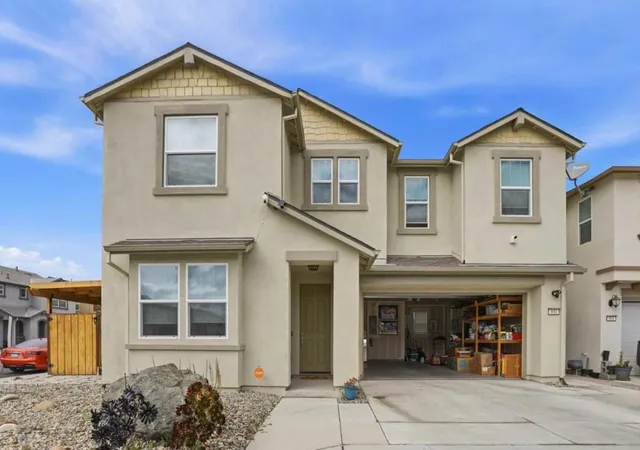 2nd image of 894 Brennan Wy, Hollister, CA 95023 | MLS# ML82046357