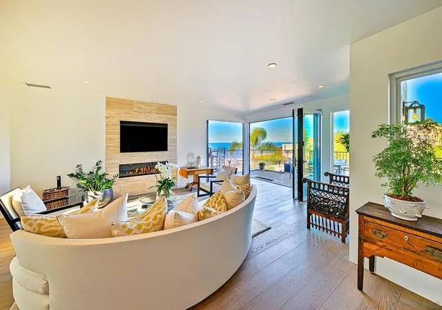 5th image of 231 Bonair St, La Jolla, CA 92037 | MLS# 260011135SD