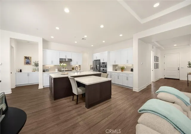 5th image of 11638 Oakton Wy, Corona, CA 92883 | MLS# CV26100353