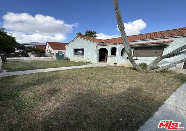 1st image of 1340 S Mansfield Ave, Los Angeles, CA 90019 | MLS# 26795667