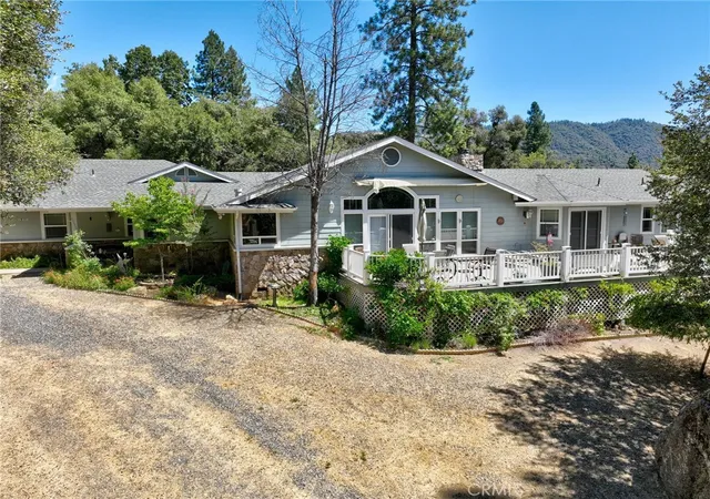 2nd image of 44550 Windsong Wy, Ahwahnee, CA 93601 | MLS# FR26099400