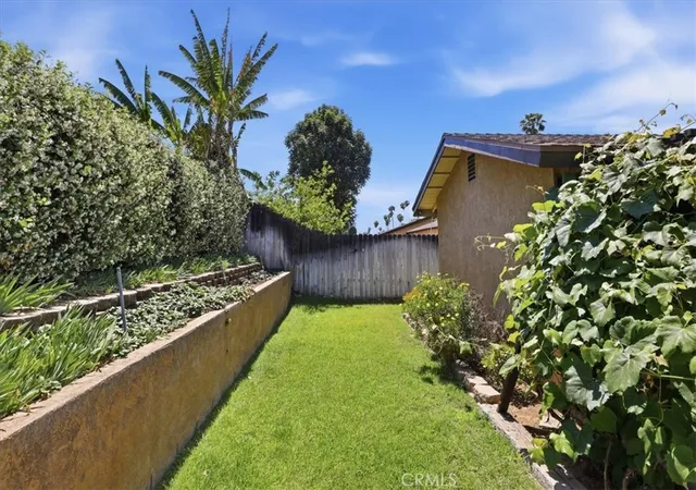 Homes for sale in Riverside, CA | 6916 Lincoln Ave, Riverside, CA 92506 | MLS# IV26099625