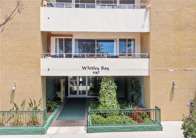 Homes for sale in Long Beach, CA | 1187 E 3Rd #308, Long Beach, CA 90802 | MLS# PW26097782