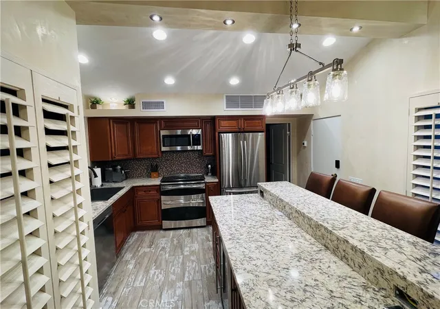 Listing Photo 5 - Condo for sale in building located at 46578 Arapahoe, Indian Wells, CA 92210