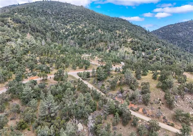 3rd image of 5616 Gold Creek, Mariposa, CA 95338 | MLS# MC26100171