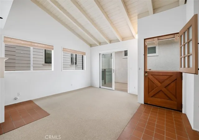 Photo 4 of Condo for sale at 707 1/2 Marigold Ave, Corona Del Mar, CA 92625 | MLS# OC26095053 | Listing updated on 2026-10-01