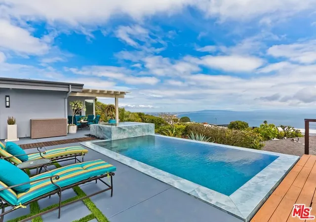 Photo 2 of Single family home for sale at 1334 Charmel Pl, Pacific Palisades, CA 90272 | MLS# 26830655 | Listing updated on 2026-10-07
