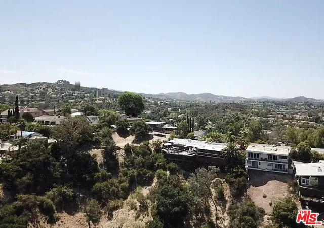 Photo 3 of Land for sale at 4601 Ensenada Dr, Woodland Hills, CA 91364 | MLS# 26830953 | Listing updated on 2026-05-16