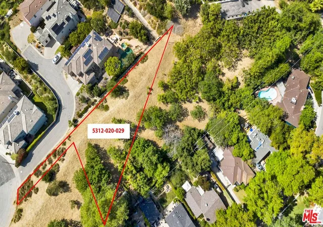 Photo 1 of Land for sale at 1 Oak Hl Ave, Los Angeles, CA 90042 | MLS# 26784727 | Listing updated on 2026-05-16