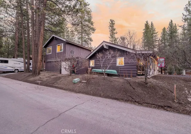 2nd image of 433 Catalina, Big Bear Lake, CA 92315 | MLS# IG26100575