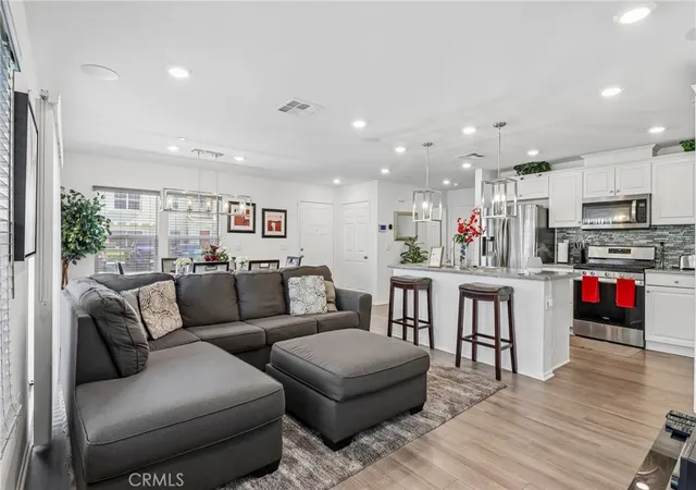 4th image of 7155 Citrus Ave #355, Fontana, CA 92336 | MLS# IG26094575