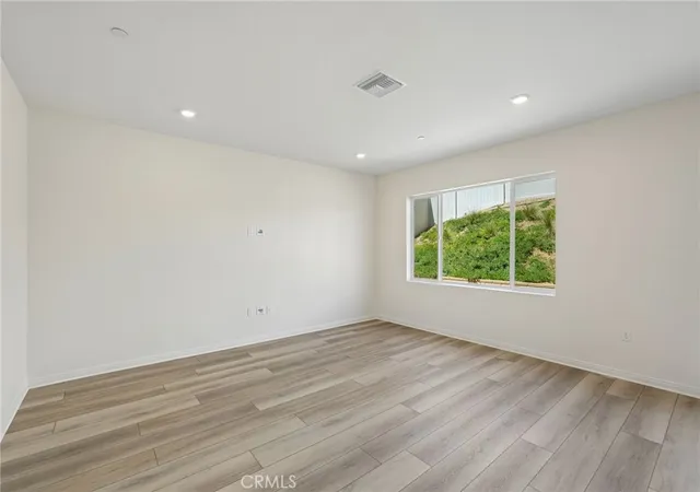 4th image of 1333 Horned Owl St, Banning, CA 92220 | MLS# SW26100724