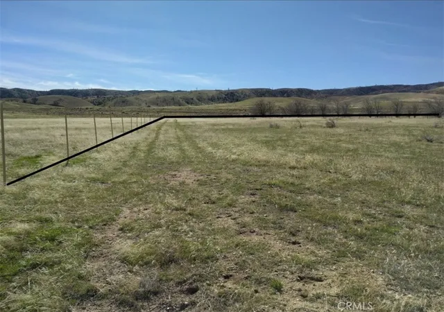 Photo 3 of Land for sale at 191 W Ave F 14, Palmdale, CA 93551 | MLS# SR26100729 | Listing updated on 2026-07-14