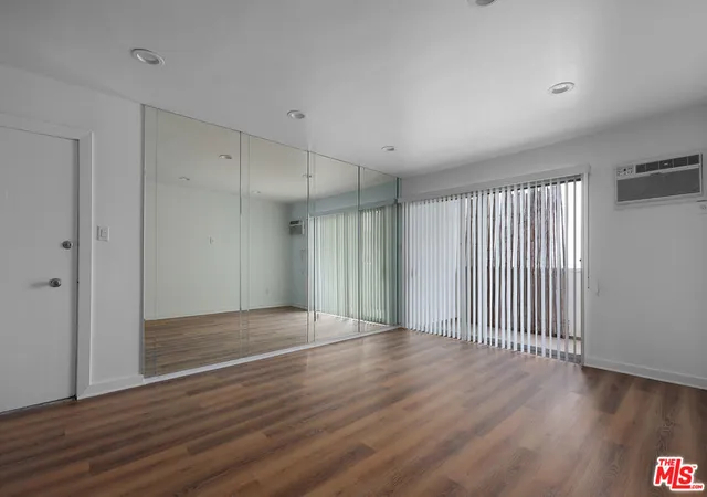 Homes for sale in West Hollywood, CA | 960 Larrabee St, West Hollywood, CA 90069