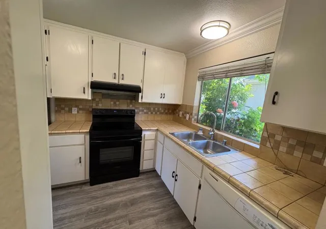 5th image of 420 Tortola Wy #420, San Jose, CA 95133 | MLS# ML82046424
