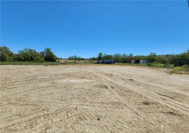 Homes for sale in Hidden Hills, CA | 24000 Hidden Ridge Rd, Hidden Hills, CA 91302 | MLS# SR26100020