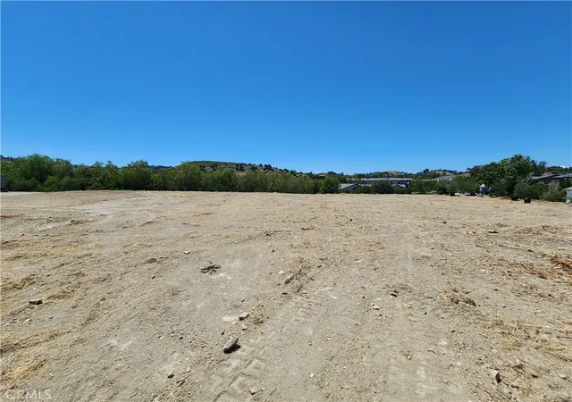Homes for sale in Hidden Hills, CA | 24005 Hidden Ridge Rd, Hidden Hills, CA 91302 | MLS# SR26100017