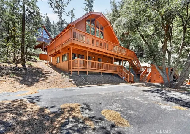 Photo 1 of Single family home for sale at 1523 Lassen Way, Pine Mountain Club, CA 93222 | MLS# SR26100536 | Listing updated on 2026-09-24