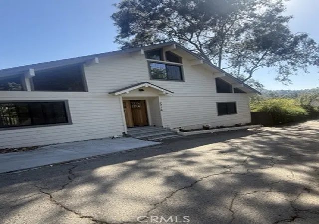 1st image of 2776 Laurel Canyon, Los Angeles, CA 90046 | MLS# DW26100899