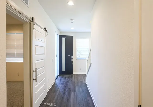 20th image of 919 E 2nd, Santa Ana, CA 92701 | MLS# OC26100500