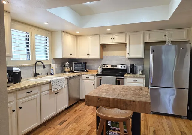 Photo 3 of Townhouse for sale at 11 Alameda Park, Chico, CA 95928 | MLS# SN26100888 | Listing updated on 2026-09-21