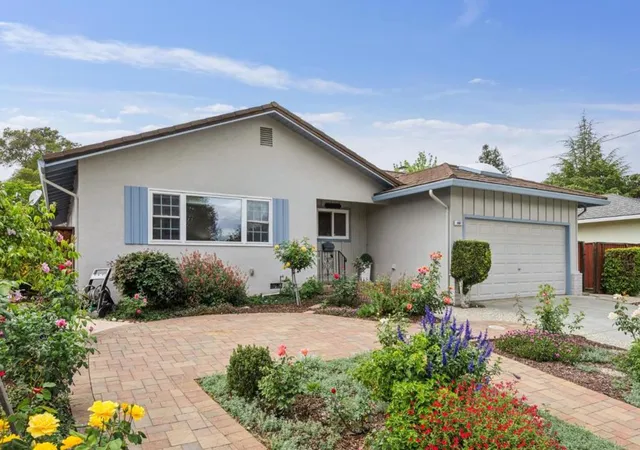 2nd image of 1087 S Stelling Rd, Cupertino, CA 95014 | MLS# ML82046458