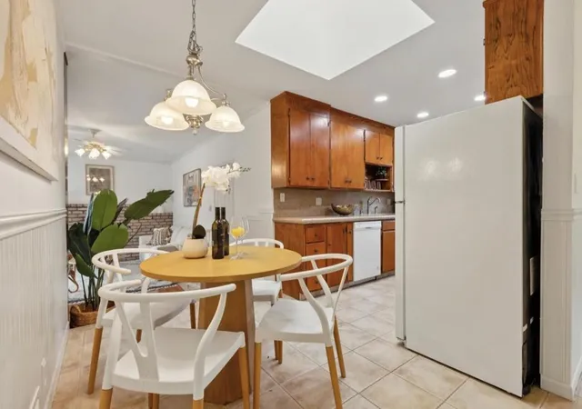 5th image of 1087 S Stelling Rd, Cupertino, CA 95014 | MLS# ML82046458