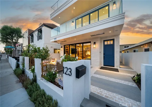 1st image of 123 44th St, Newport Beach, CA 92663 | MLS# NP26099968