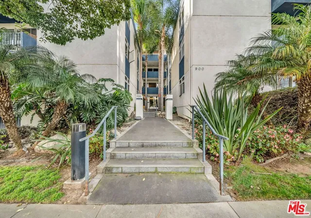 Homes for sale in Santa Monica, CA | 900 Euclid St #307, Santa Monica, CA 90403 | MLS# 26831673
