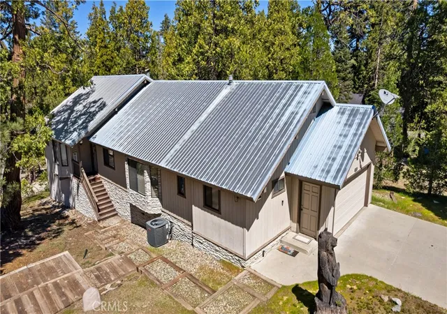 5th image of 40971 Woodridge, Shaver Lake, CA 93664 | MLS# FR26101022