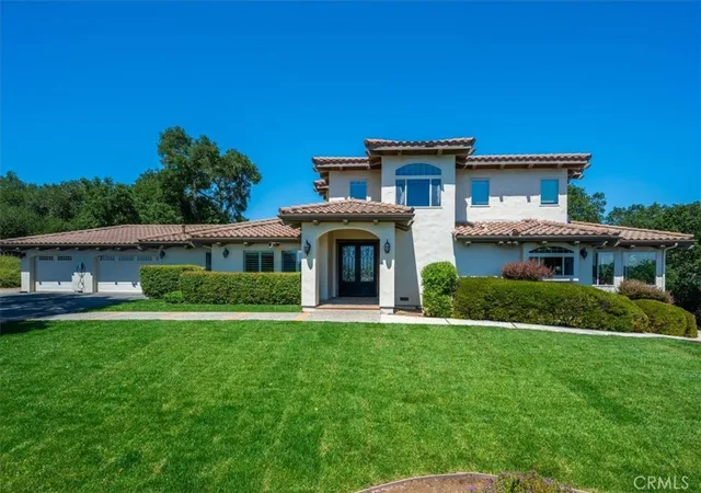 Single family home for sale at 1550 Post Cyn, Templeton, CA 93465 | MLS# NS26100343 | Listing updated on 2026-09-03