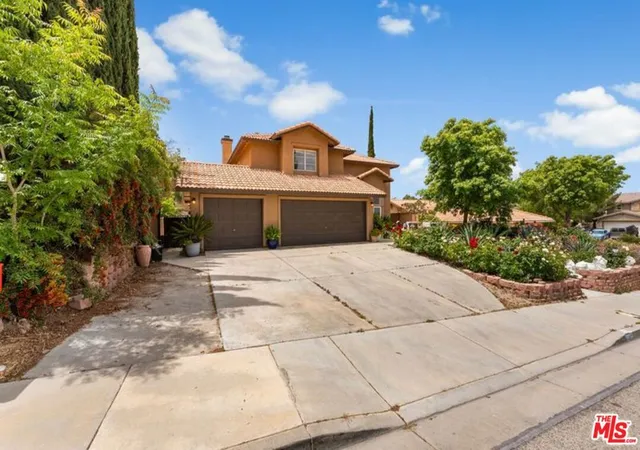 Photo 2 of Single family home for sale at 36557 Buckboard Ct, Palmdale, CA 93550 | MLS# 26831695 | Listing updated on 2026-10-07