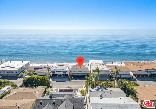 Homes for sale in Malibu, CA | 25154 Malibu Rd, Malibu, CA 90265 | MLS# 26707543