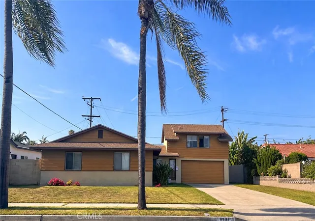 Homes for sale in Fountain Valley, CA | 8883 La Paloma, Fountain Valley, CA 92708 | MLS# PW26101119