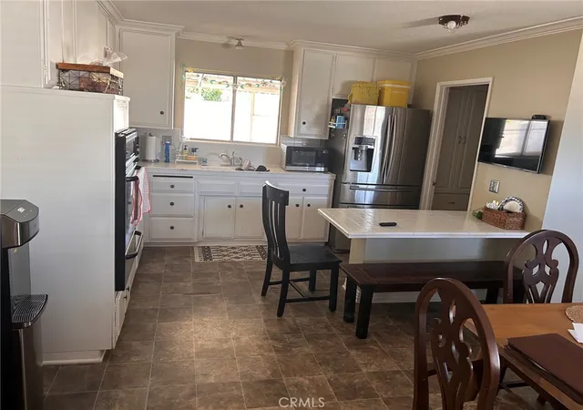 Homes for sale in Fountain Valley, CA | 8883 La Paloma, Fountain Valley, CA 92708 | MLS# PW26101119