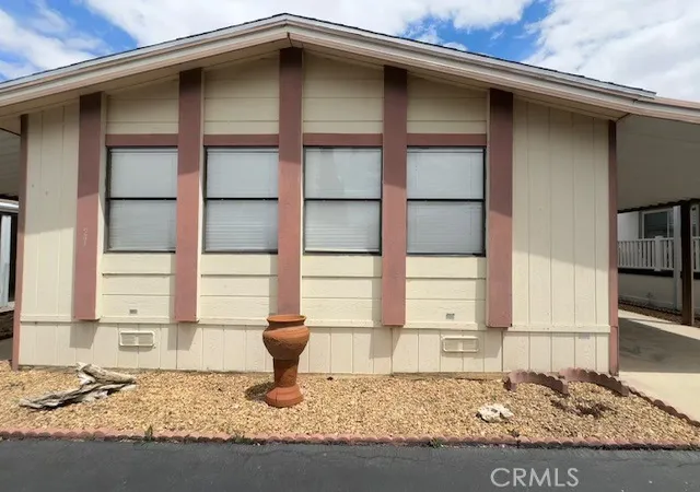 Homes for sale in Victorville, CA | 14000 El Elvado Rd #27, Victorville, CA 92392 | MLS# HD26101063