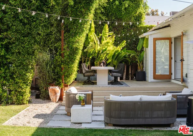 Photo 2 of Single family home for sale at 1163 Nelrose Ave, Venice, CA 90291 | MLS# 26831709 | Listing updated on 2026-09-25