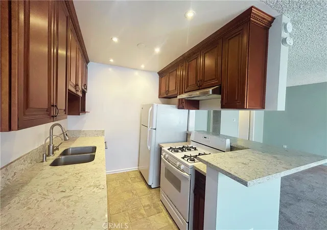 1st image of 1522 S Centinela Ave #204, Los Angeles, CA 90025 | MLS# CV26100595