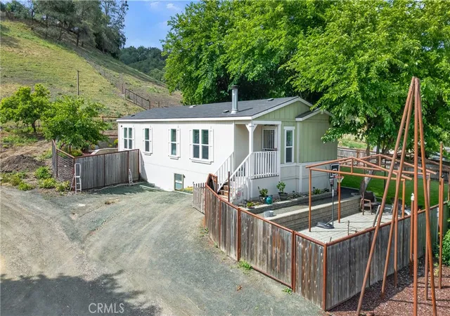 Photo 2 of Manufactured home for sale at 5005 E Highway 41, Templeton, CA 93465 | MLS# NS26101057 | Listing updated on 2026-09-17