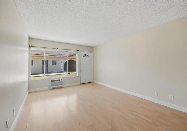 4th image of 2012 E Mission Ave #11, Escondido, CA 92027 | MLS# 260011229SD