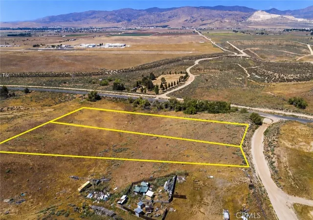Photo 1 of Land for sale at 4 Acres Vacant Land Mountain Meadows, Tehachapi, CA 93561 | MLS# OC26098467 | Listing updated on 2026-05-09