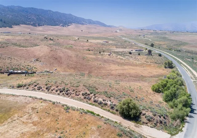 Photo 2 of Land for sale at 4 Acres Vacant Land Mountain Meadows, Tehachapi, CA 93561 | MLS# OC26098467 | Listing updated on 2026-05-09