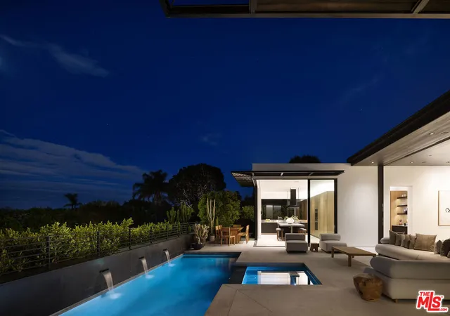 31st image of 1450 Blue Jay Wy, Los Angeles, CA 90069 | MLS# 26830377