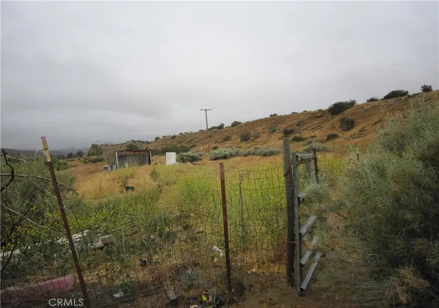 Photo 1 of Manufactured home for sale at 205 Castro Cyn Rd, New Cuyama, CA 93254 | MLS# PI26101241 | Listing updated on 2026-05-30