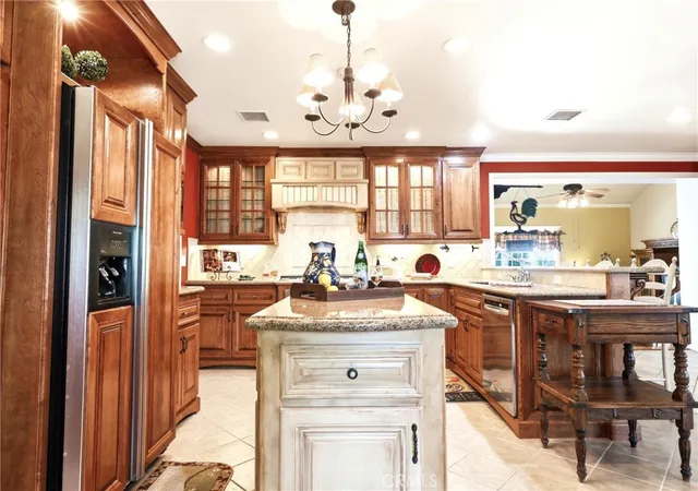 Photo 4 of Sale Pending at 12568 Bryant, Yucaipa, CA 92399 | MLS# IG26101169 | Listing updated on 2026-07-12