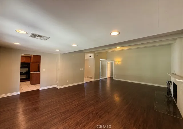 Homes for sale in Reseda, CA | 7741 Zelzah, Reseda, CA 91335 | MLS# OC26100559