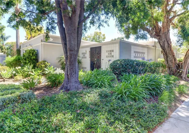 Homes for sale in Laguna Woods, CA | 537 Via Estrada #C, Laguna Woods, CA 92637 | MLS# OC26093714