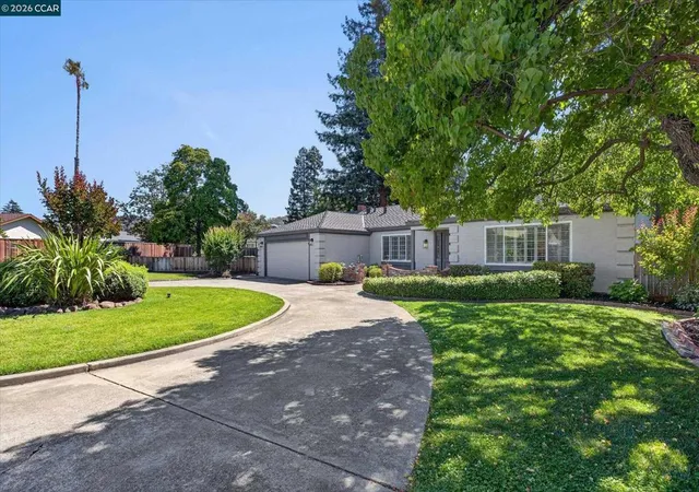 Photo 3 of Sale Pending at 801 Cheyenne Dr, Walnut Creek, CA 94598 | MLS# 41134111 | Listing updated on 2026-06-28